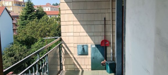 Квартира с 3 спальнями в Ивреа, Италия № 318612 16