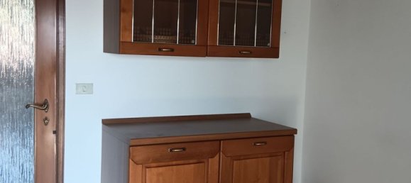 Квартира с 3 спальнями в Ивреа, Италия № 318612 11