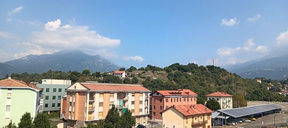 Квартира с 3 спальнями в Ивреа, Италия № 318612 21