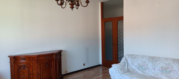 Квартира с 3 спальнями в Ивреа, Италия № 318612 3