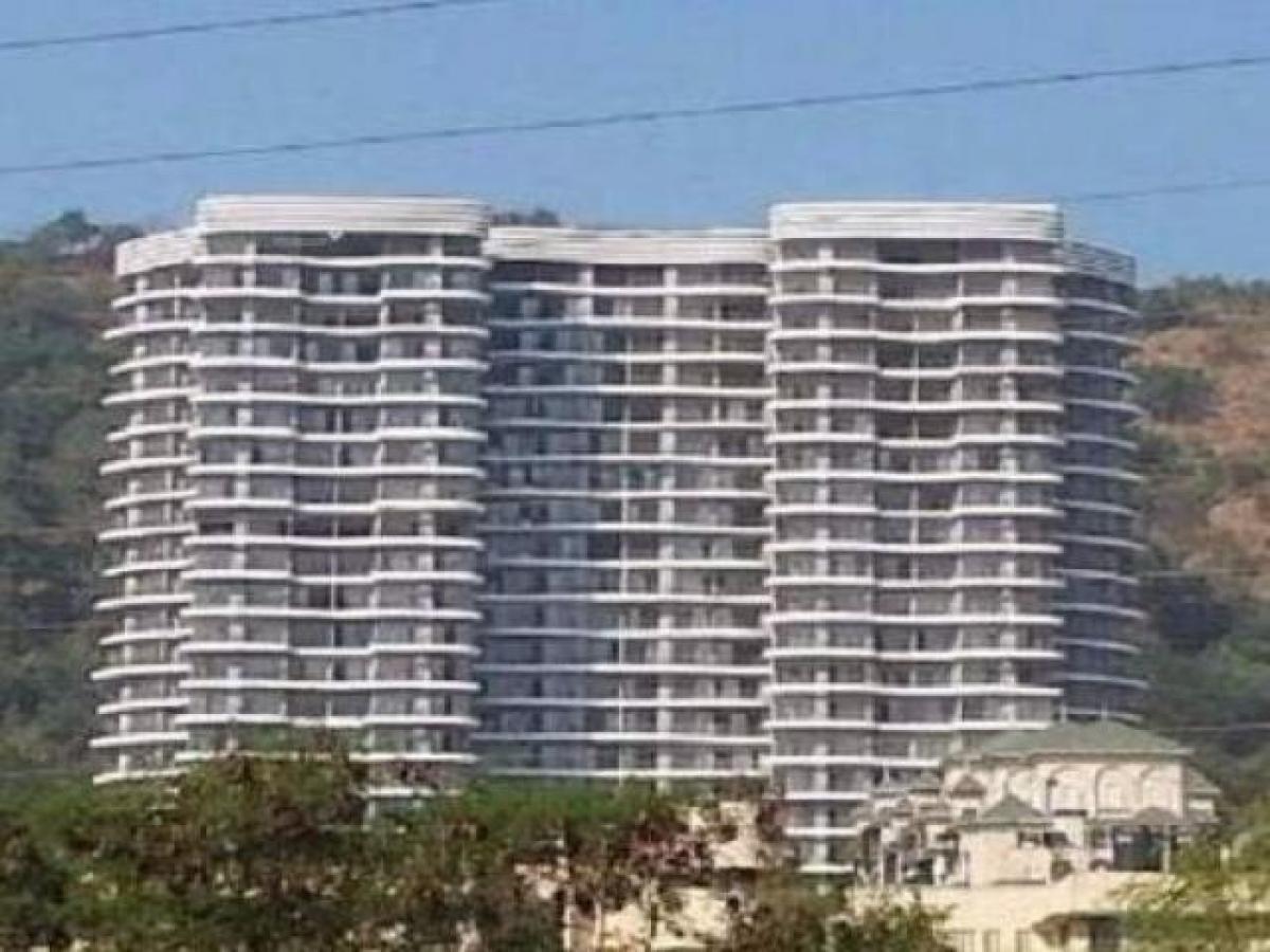 4 bedrooms House in Mumbai, India No. 63002