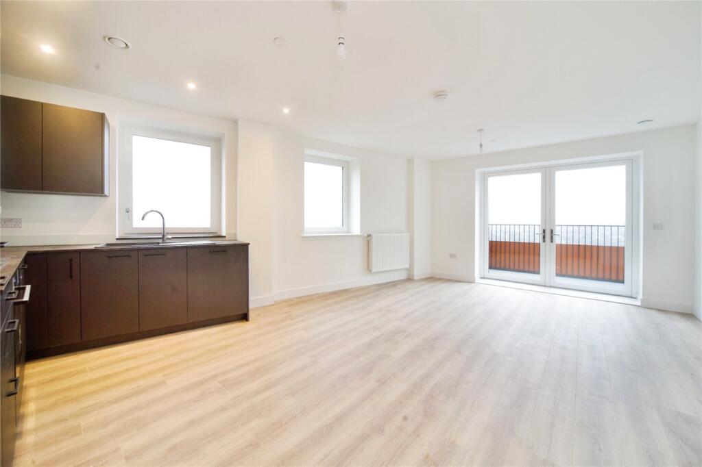 2 bedrooms Apartment in The Hyde, United Kingdom No. 11659