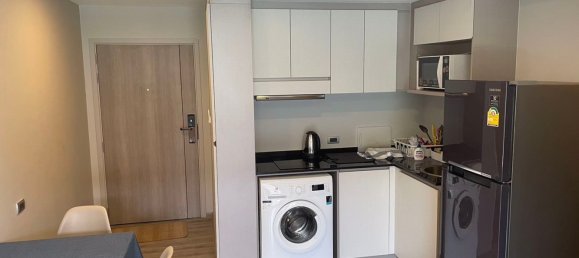 Apartamento com 2 quartos em condomínio em Samut Prakan, Thailand N.º 7976 9