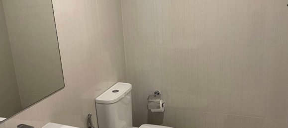 Apartamento com 2 quartos em condomínio em Samut Prakan, Thailand N.º 7976 6