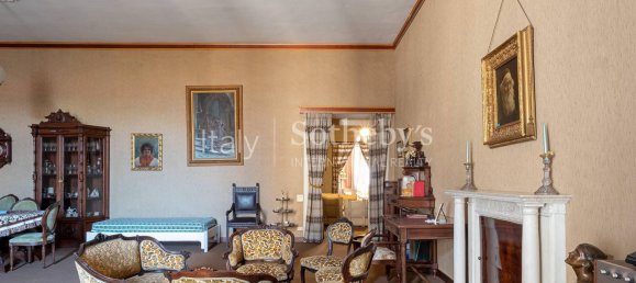 5 bedrooms Apartment in Naples, Italy No. 58754 8