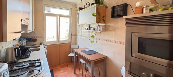 3 Schlafzimmer Wohnung in Santander, Spain, Nr. 179709 3