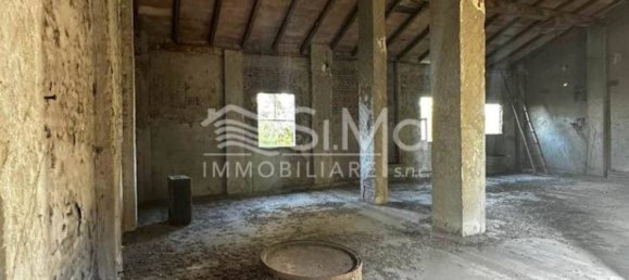 6 bedrooms House in Castello d'Argile, Italy No. 74572 12