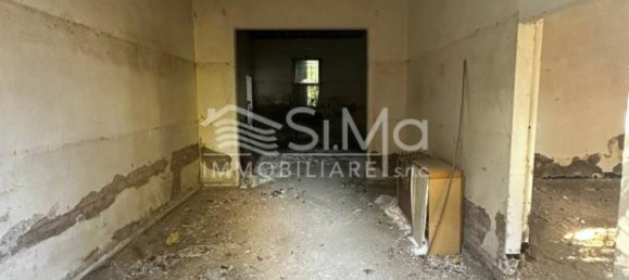 6 bedrooms House in Castello d'Argile, Italy No. 74572 14