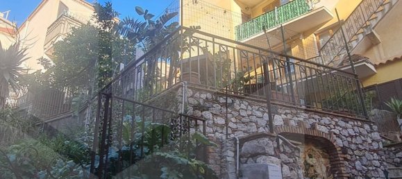 4-salle Maison à Taormina, Italy No. 22783 3