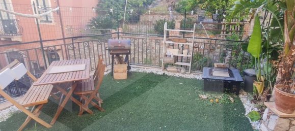 4-salle Maison à Taormina, Italy No. 22783 97