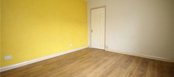 2 bedrooms Commercial property in Surrey, United Kingdom No. 8580 8