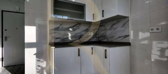 1 bedroom Apartment in Lisbon, Portugal No. 155255 2