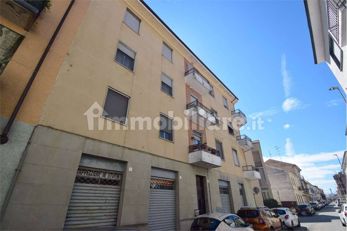 2 rooms Commercial property in Vercelli, Italy No. 312216