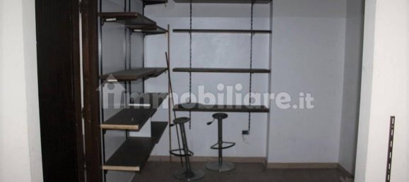 770m² Commercial property in Florence, Italy No. 326349 2