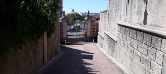 4 rooms House in Messina, Italy No. 37989 34