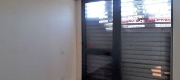 4 rooms House in Messina, Italy No. 37989 26