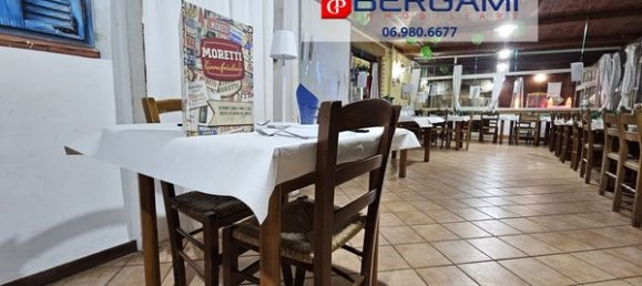 Gewerbliche Immobilie in Anzio, Italy 200m², Nr. 69005 3