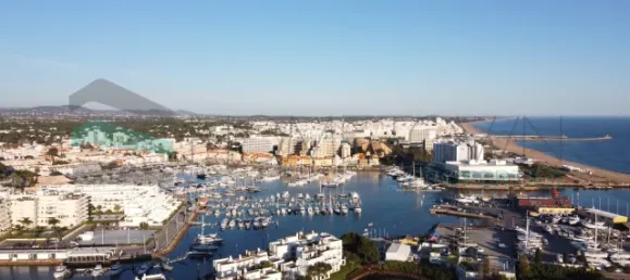 4 Schlafzimmer Haus in Quarteira, Portugal, Nr. 86938 32