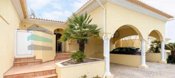 4 Schlafzimmer Haus in Quarteira, Portugal, Nr. 86938 29