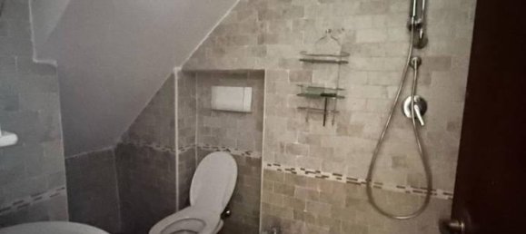 6 rooms House in Ronciglione, Italy No. 37522 23