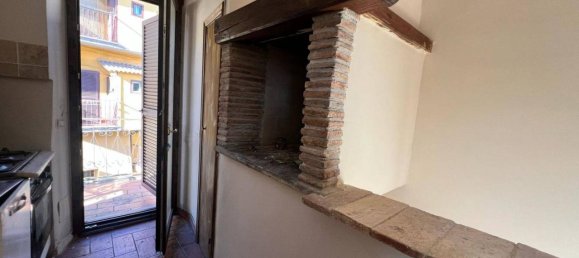 6 rooms House in Ronciglione, Italy No. 37522 4