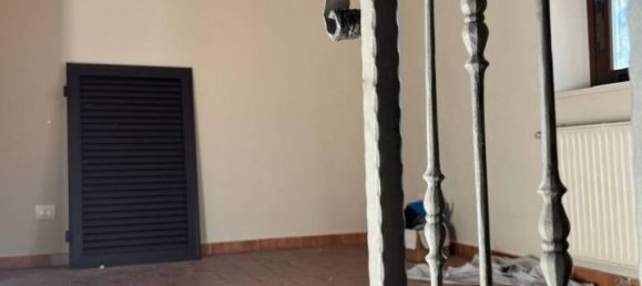 6 rooms House in Ronciglione, Italy No. 37522 2