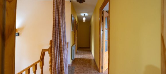 5 غرف نوم منزل في Valdemorillo, Spain رقم 106461 37