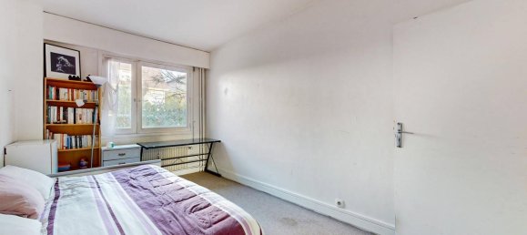 3 chambres Appartement à Suresnes, France No. 168847 7