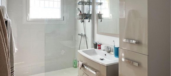 Дом с 4 спальнями в Плёртюи, Франция № 288534 6