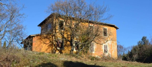 Edifício de 5 divisões em Spoleto, Italy N.º 79738 9