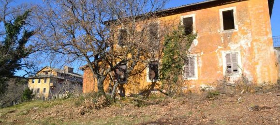 Edifício de 5 divisões em Spoleto, Italy N.º 79738 8