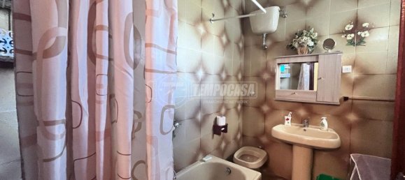 2 Schlafzimmer Wohnung in Naples, Italy, Nr. 146882 9