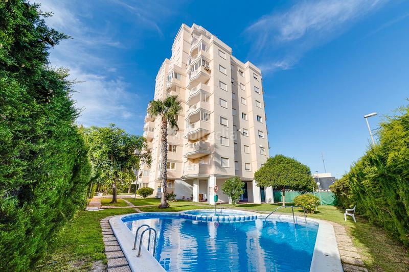 Квартира с 2 спальнями в Торревьеха, Испания № 193994