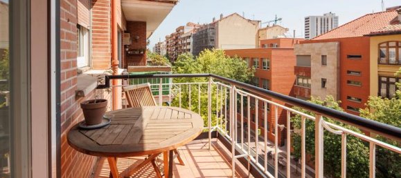 3 bedrooms Apartment in Logrono, Spain No. 157914 3