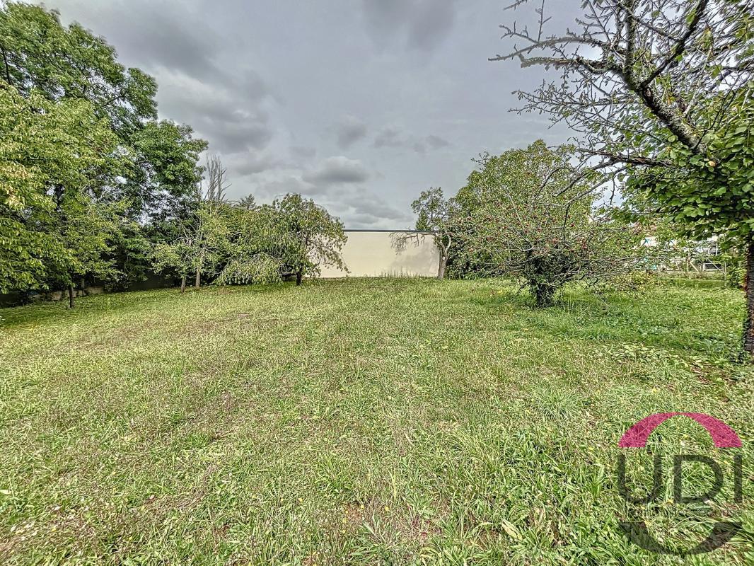 Terreno em Ballancourt-sur-Essonne, France N.º 184772