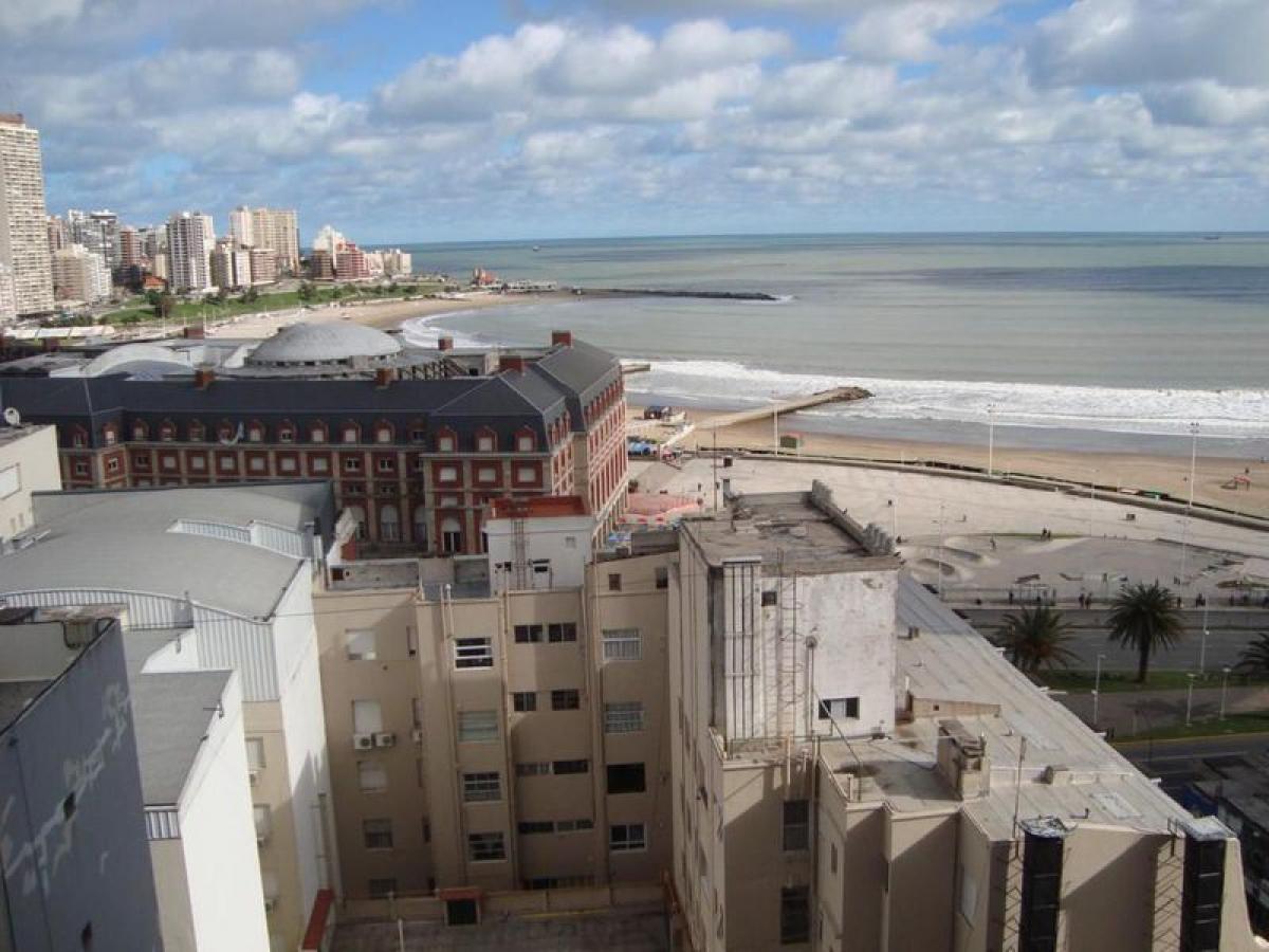 2 bedrooms Apartment in Mar del Plata, Argentina No. 74707