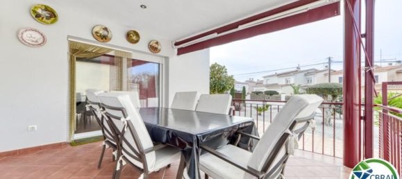 4 bedrooms House in Roses, Spain No. 111493 3