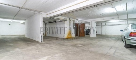 5 bedrooms Apartment in Lisbon, Portugal No. 66708 8