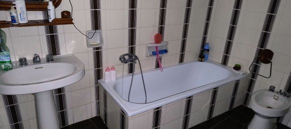 4 rooms House in Roviano, Italy No. 77976 16