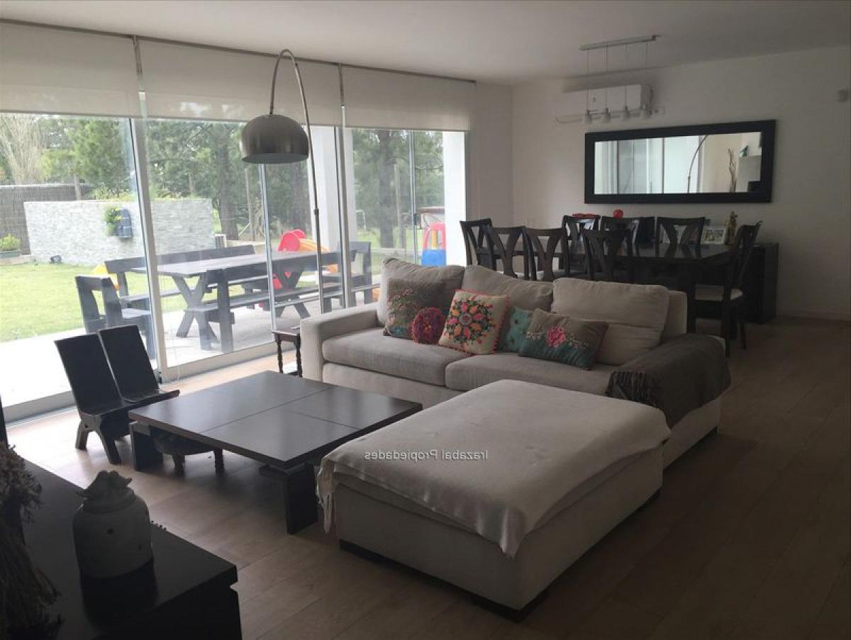 4 Schlafzimmer Haus in Montevideo, Uruguay, Nr. 4896