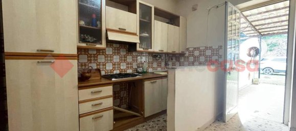 4 rooms House in Terracina, Italy No. 70492 4