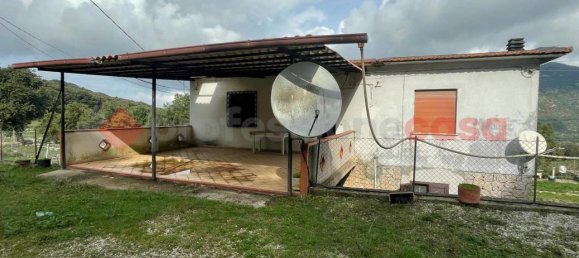 4 rooms House in Terracina, Italy No. 70492 2