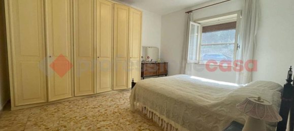 4 rooms House in Terracina, Italy No. 70492 13