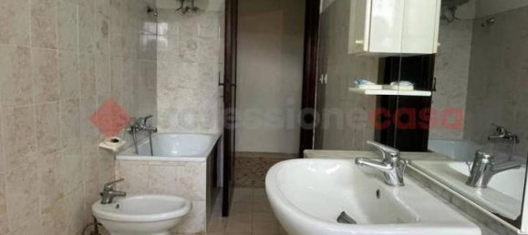 4 rooms House in Terracina, Italy No. 70492 11