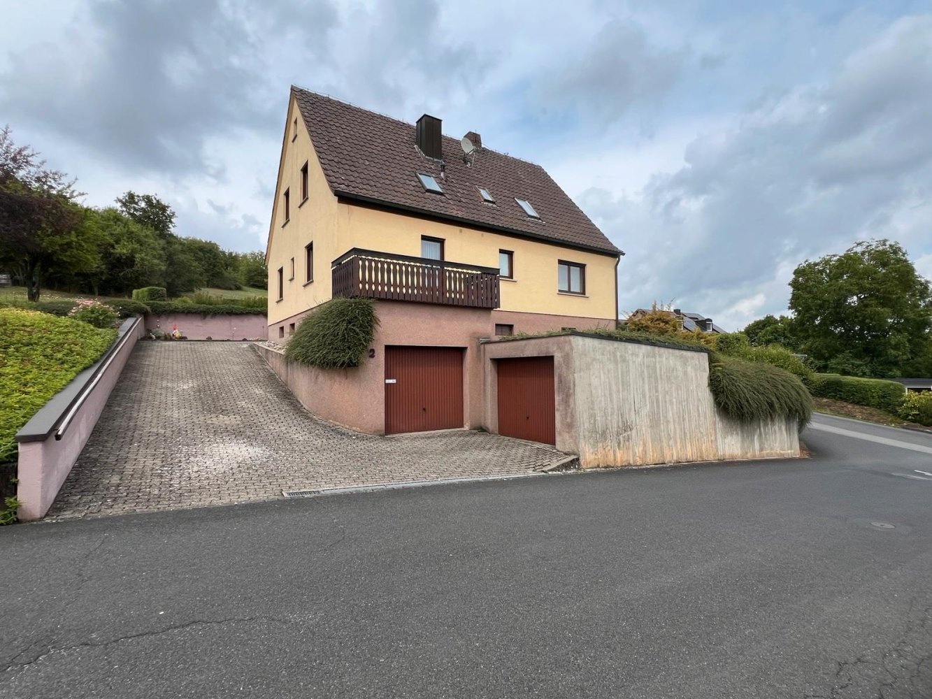 8-Zimmer Stadthaus in Würzburg, Germany, Nr. 237695