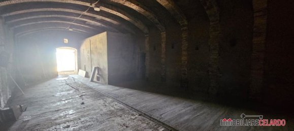 Gewerbliche Immobilie in Poggibonsi, Italy 352m², Nr. 294483 10