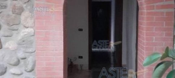 6 rooms House in Biella, Italy No. 258988 14