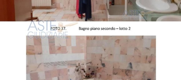 6 rooms House in Biella, Italy No. 258988 4