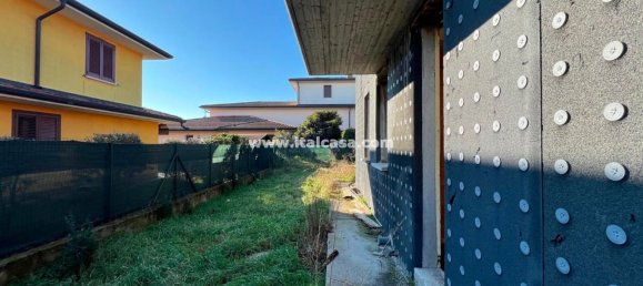 5-Zimmer Villa in Curtatone, Italy, Nr. 129473 2