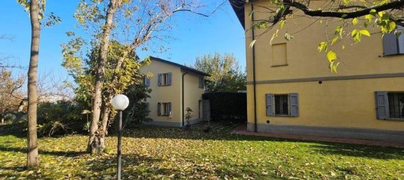 Вилла с 11 комнатами в Модена, Италия № 66380 8